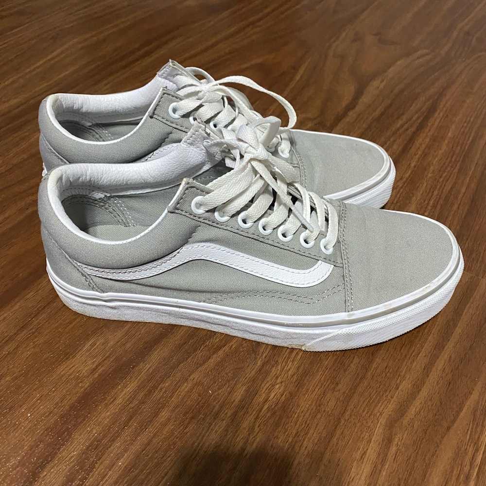 Women’s old skool vans